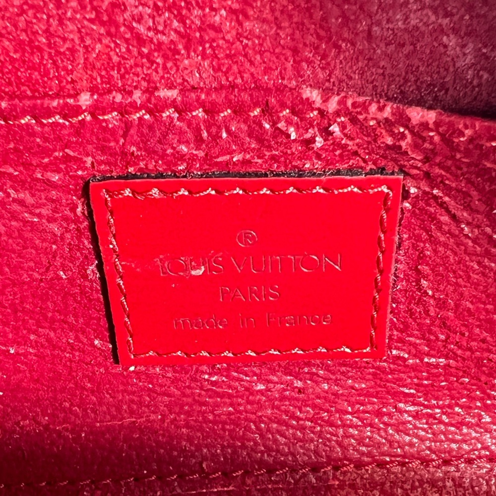 Louis Vuitton Dauphine Red Epi Leather Cosmetic Pouch GM – Made in France - Picture 6 of 8